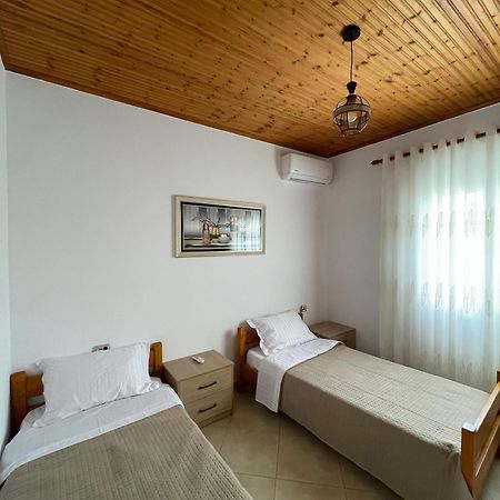 Rent Rooms Sakolli 베라트 외부 사진